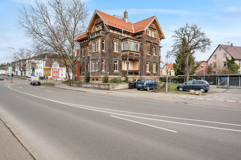 Das Haus: holzverschindelter Altbau in Metzingen